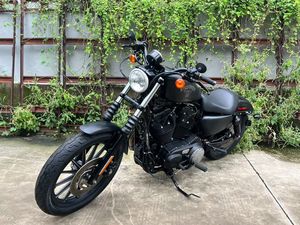Motocicleta Harley-Davidson 883N 883cc Usada del 2013, Motocicleta Cruiser Vintage de Calle, a Gasolina - Product Image 2