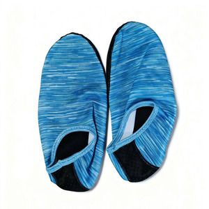 Chaussettes <span class=keywords><strong>de</strong></span> plongée confortables en tissu léger, respirant et à séchage rapide, <span class=keywords><strong>chaussures</strong></span> aquatiques adaptées à diverses occasions. - Product Image 4