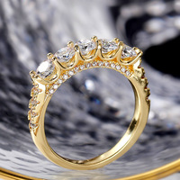Frauenringe Schmuck Exquisites Design Muti Row Gold beschichtung Runde CZ Verlobung sring Frauen