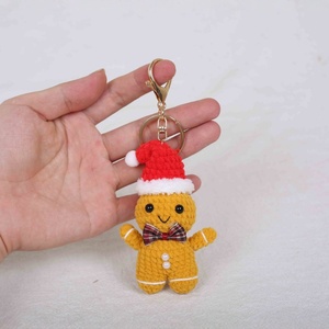 Porte-clés Amigurumi au crochet, bonhomme en pain d'épices, bonhomme de neige, Père Noël, jouets en peluche doux faits à la main, ornements de Noël, cadeaux - Product Image 3