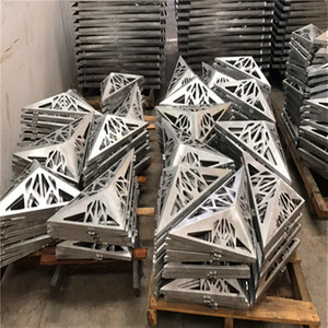 Panneau décoratif en aluminium perforé découpé au laser, à plaque unique, pour murs extérieurs - Product Image 5