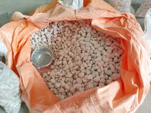 Venta al por Mayor de Fábrica: Grava de Río Duradera y Ecológica en Varios Tamaños, Piedras Blancas y Negras para Acera, Camino Peatonal, Parque y Pavimento - Product Image 3