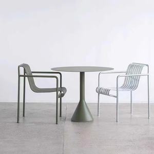 Table et chaises <span class=keywords><strong>de</strong></span> patio en fer, ensemble <span class=keywords><strong>de</strong></span> table et chaises <span class=keywords><strong>de</strong></span> café d'extérieur, ensemble <span class=keywords><strong>de</strong></span> table et chaises <span class=keywords><strong>de</strong></span> jardin imperméable et résistant au soleil - Product Image 3