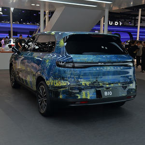 Leapmotor B10 2025 alta calidad EV SUV nueva llegada 5 plazas familia coche eléctrico AWD R16 barato nueva energía Vehículo de exportación - Product Image 6