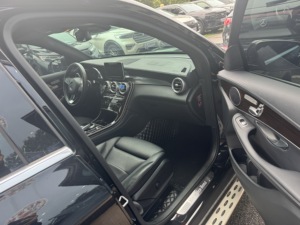 Vente en gros de voitures d'<span class=keywords><strong>occasion</strong></span> <span class=keywords><strong>Mercedes</strong></span> Benz <span class=keywords><strong>GLC</strong></span> X253 <span class=keywords><strong>GLC</strong></span> 260 L 4MATIC Luxe 2019 <span class=keywords><strong>SUV</strong></span> - Product Image 2
