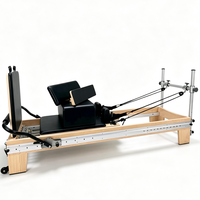 Vente en gros usine : Équipement d'exercice Platis – Reformer Pilates complet en bois d'érable avec poteau en aluminium pour studios de yoga