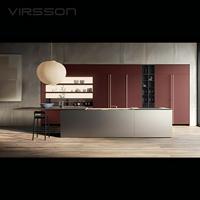 Ensemble d'armoires de cuisine de luxe bordeaux avec îlot en acier inoxydable, poignées dorées, design moderne complet RTA sur mesure