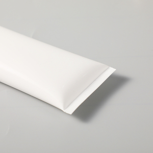 Coperchio a vite <span class=keywords><strong>del</strong></span> nastro dell'imballaggio cosmetico <span class=keywords><strong>del</strong></span> tubo molle ovale piano biodegradabile della canna di Suger per <span class=keywords><strong>l</strong></span>'imballaggio vuoto della crema di BB - Product Image 5