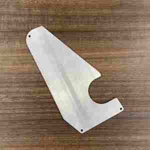 Maßgefertigte CNC-gefräste Aluminiumlegierungsplatte Beschichtete Oberfläche 3% Toleranz T3-T8 Härtegrad Schneiden Biegen Schweißen H24 Anpassung - Product Image 6