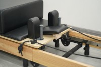 Entrega con Guantes Blancos de Cortesía, Set de Reformer de Pilates Plegable con Marco de Madera Clásica Personalizado para Pedidos de Estudio