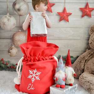 Sac de Noël en coton premium avec cordon de serrage, personnalisable par sublimation, avec pompon de luxe, style Père Noël - Product Image 4