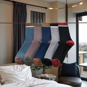 Homens de alta qualidade personalizado penteado algodão meias respirável formal negócio meias logotipo MOQ 10 pares cor pura para a estação do outono - Product Image 1