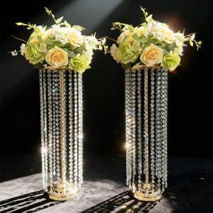 Jarrones de Flores Metálicos de Lujo LANJO para Centros de Mesa de Boda, Estilo Moderno y Lujoso, Duraderos, de Alta Calidad, 15 cm x 50-70 cm - Product Image 1