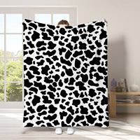 Couverture en flanelle à imprimé vache noir et blanc, couverture de sieste respirante et douce pour la peau, pour la maison, le bureau, la sieste, taille personnalisée