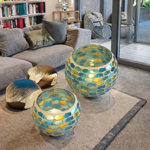 Portavelas Redondo de Mosaico de Vidrio Hecho a Mano, Ecológico y Duradero, para Actividades Religiosas Navideñas y Decoración - Product Image 3