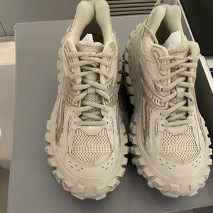 Nouvelles chaussures décontractées pour hommes 2025, baskets de haute qualité, chaussures épaisses pour femmes, chaussures de créateur, baskets en caoutchouc antidérapantes à crampons - Product Image 5