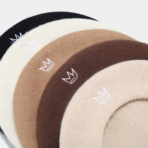 Femmes rétro européen américain citrouille béret couronne nouvelle mode pour <span class=keywords><strong>Amazon</strong></span> hiver caractère décontracté cuir Denim béret - Product Image 3