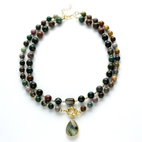 Nouveau collier court pour femmes, style bohème, magnifique, à 2 couches, en pierres naturelles de 8 mm et 10 mm, fait à la main, avec pendentif ovale en forme de goutte d'eau