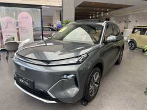 Geely Galaxy Starship 7 EM-i 2026: Il SUV Ibrido Cinese Più Venduto per l'Esportazione - Deposito di <span class=keywords><strong>2000</strong></span> USD - Product Image 1