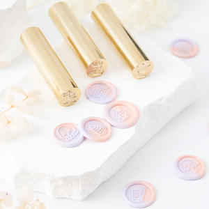 Tête de joint de peinture personnalisée motif de logo forme spéciale plaque signalétique en laiton en relief ensemble complet pour la décoration en gros - Product Image 4