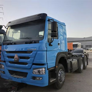 Camión Tractor Usado Sinotruk Euro2 Diésel 6X4 con Volante a la Izquierda, HOWO de 10 Ruedas, Capacidad de Carga de 21-30T, 371hp, Cámara Trasera de 360° - Product Image 1