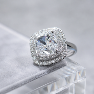 Anello quadrato con artiglio di tigre per donna, gioielli alla moda scintillanti - Product Image 4