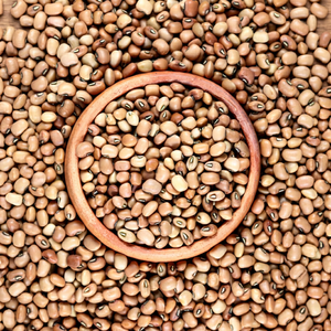 Haricots Matki Entiers Premium, Légumineuses Riches en Protéines Naturelles, Qualité Export en Gros, Sac de Marchandises Alimentaires - Product Image 1