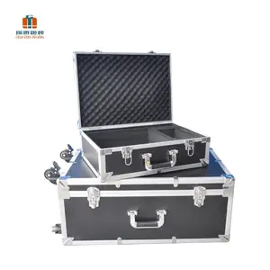 Train Makeup Tool Pull Rod box with Trolley Custom Size Metal Materials Aluminum DJ Flight Case