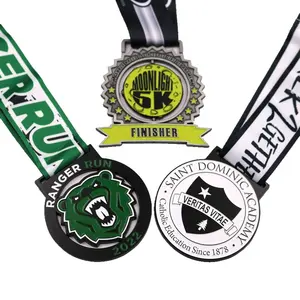Penjualan Terbaik Desain Baru Logo Kustom Logam Campuran Seng Warna Kustom Isi Medali Olahraga Medali Maraton