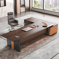 Bureau de direction en bois en forme de L, mobilier de bureau haut de gamme, sensation de luxe, bureau de direction en forme de L de luxe