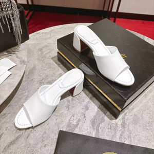 Nouvelles pantoufles élégantes pour femmes de luxe de haute qualité 2026, à <span class=keywords><strong>bout</strong></span> <span class=keywords><strong>ouvert</strong></span>, respirantes, dernières créations, à porter au quotidien, talons rouges - Product Image 2