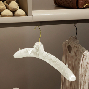 Inspring cao cấp trắng bông độn móc tinh tế thêu hoa satin vải Chrome móc tủ quần áo Boutique quần áo - Product Image 6