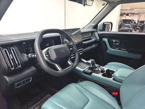 Jetour T1 2025 2.0TD XWD Conqueror Automatique (1500 km), SUV à faible kilométrage à un excellent prix, Jetour T1 à vendre - Product Image 4