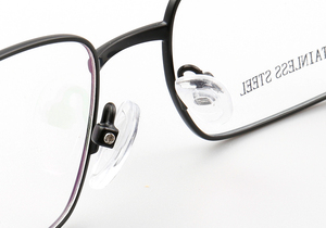 Montures de lunettes métalliques simples 2211 pour les trajets quotidiens et le bureau, pour sublimer le visage et offrir une <span class=keywords><strong>correction</strong></span> <span class=keywords><strong>optique</strong></span> de la vue - Product Image 4