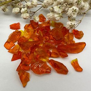 Verre concassé ambré, orange et transparent multi-usages pour granulats de sol, artisanat, ornements et décoration de fontaines d'eau - Product Image 1