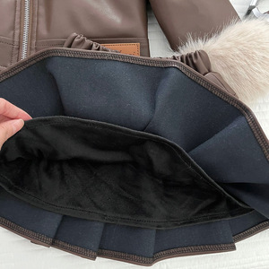 Nuovo Set Giacca in Pelle PU per Ragazze Autunno/Inverno, Foderato in Velluto, Manica Lunga <span class=keywords><strong>con</strong></span> <span class=keywords><strong>Pelliccia</strong></span> Soffice, Set Abbigliamento per Ragazze - Product Image 3