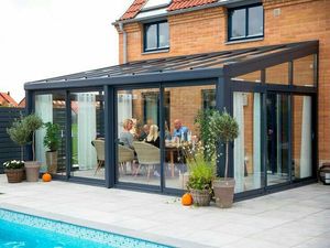 Véranda insonorisée en aluminium moderne pour jardin extérieur Usine directe à bas prix-Solaires de taille personnalisée Maisons pour villas Toit incliné - Product Image 4