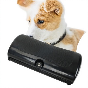 Peigne manuel de toilettage pour animaux de compagnie, outil de démêlage à dents de scie, brosse de nettoyage pour l'élimination des poils de chiens et chats, marque JF, vente en gros usine - Product Image 1