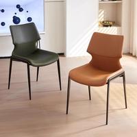 Chaise de salle à manger rétro de luxe léger, structure en acier moderne, mobilier durable pour la salle à manger et le salon
