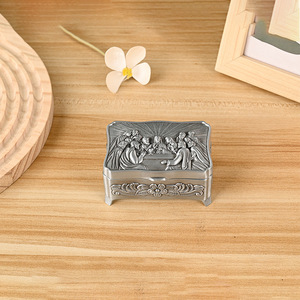<b>Dropshipping</b> Shopify Creative Metal Vintage Jewelry Box Luxury Storage Case European Zinc Alloy Desktop Organizer - Product Image 3