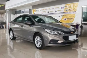 Chevrolet Cruze Berline Automatique Essence Voiture d'occasion en stock Traction avant Autonomie 201-300 km - Product Image 3