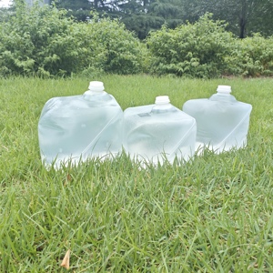 Sac seau souple en plastique en boîte bon marché bon marché bonne étanchéité sans fuite 20l sans poignée jerrycan pliable avec trous - Product Image 2