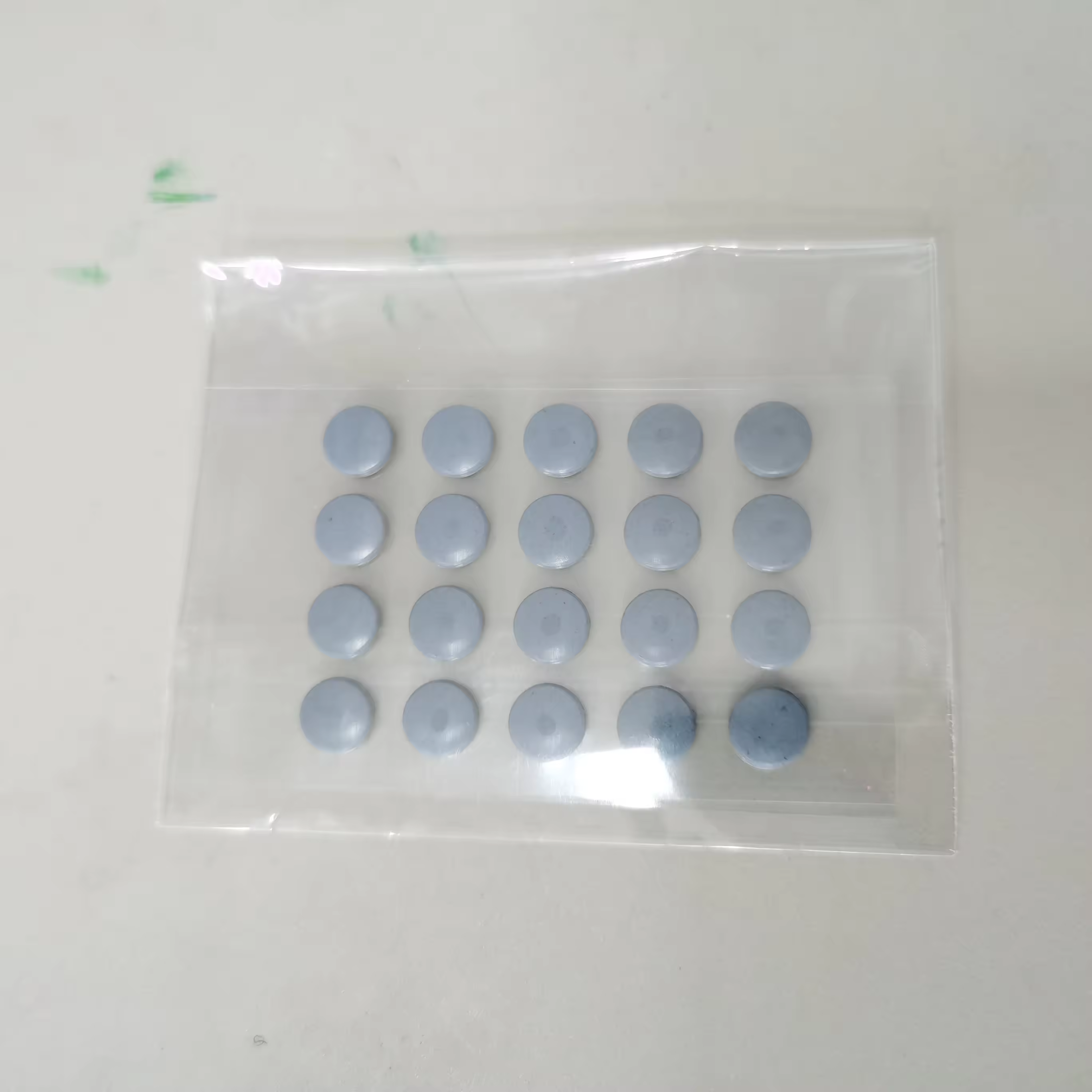 Versión de control 20 piezas Gris