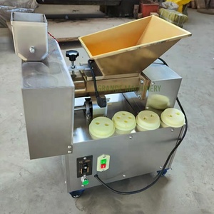 Dụng Cụ Chia Bột Bằng Thép Không Gỉ Dụng Cụ Cắt Bánh Mì Pizza Máy Chia Bột/Bột Sắn/Bột Gạo Tròn - Product Image 5