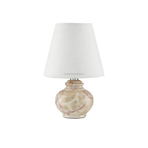 Lámpara de Mesa Moderna Mini con Base de Mármol Beige y Pantalla de Lino |   Iluminación Neutral Elegante para el Vestíbulo de Hoteles y Espacios de Vida de Primera Calidad - Product Image 1