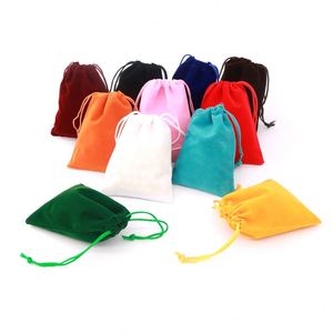 Sac en velours à cordon de serrage de haute qualité pour emballage cadeau, avec logo personnalisé, idéal pour bijoux, montres et lunettes - Product Image 5