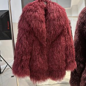 بورجوندي معطف فرو الغنم متوسط الطول مع ياقة للسيدات معطف فرو الغنم الحقيقي معطف الشتاء الدافئ قماش فرو مونجيليا - Product Image 4