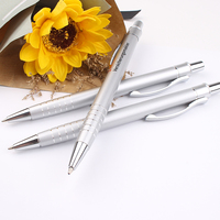 Stylo à bille argenté réaliste de haute qualité avec logo imprimé pour le bureau