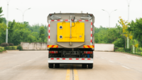 Camion de balayeuse de route de vide de rue de Sino HOWO SITRAK haut efficace 240hp pour le nettoyage de route
