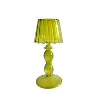 Vente en gros de porte-bougies en verre soufflé à la main, en forme de lampe de table, cierge côtelé pour la décoration de mariage et de table à domicile